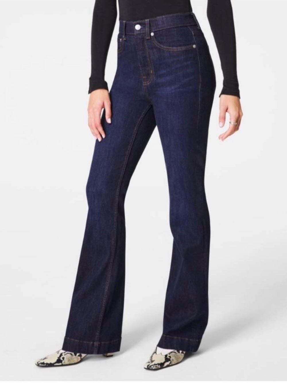 New SPANX Lycra Flare Denim Jeans in Bennet Wash Size 8 Womens